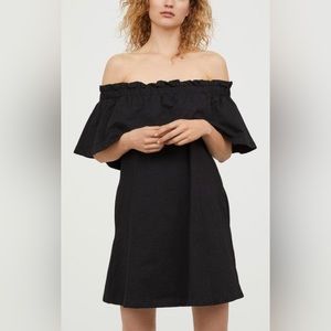 H & M || Ruffle Off Shoulder Dress With Pockets  || Black
